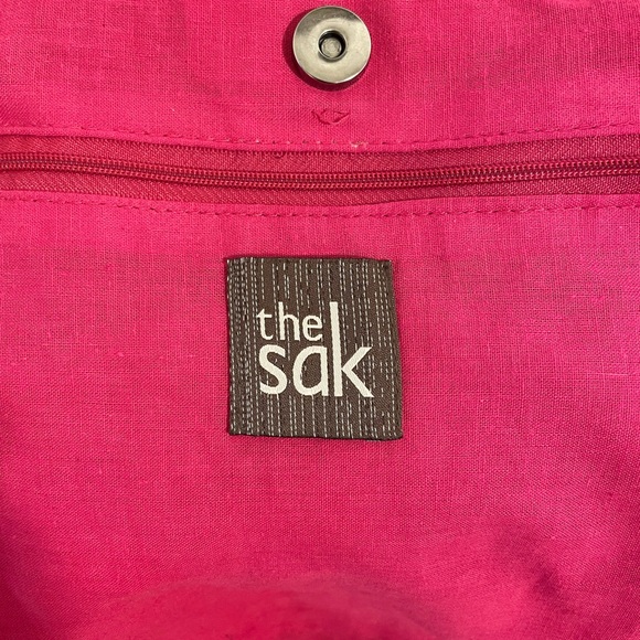 The Sak Red Crochet Shoulder Bag with Braided Handles - Picture 3 of 6